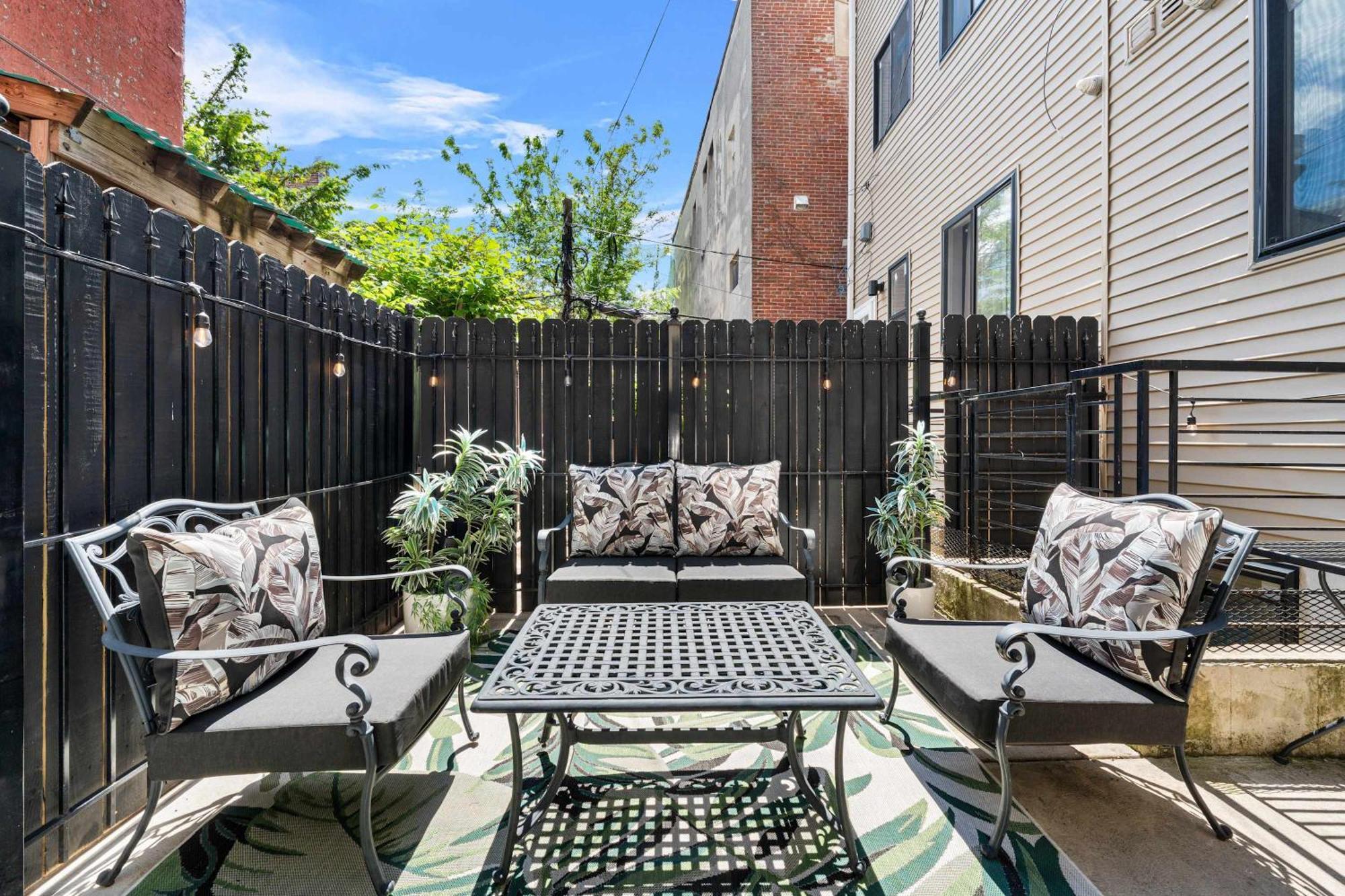 Villa Brand New Dbl Unit Roofdeck Outdoor Patio Filadelfia Exterior foto